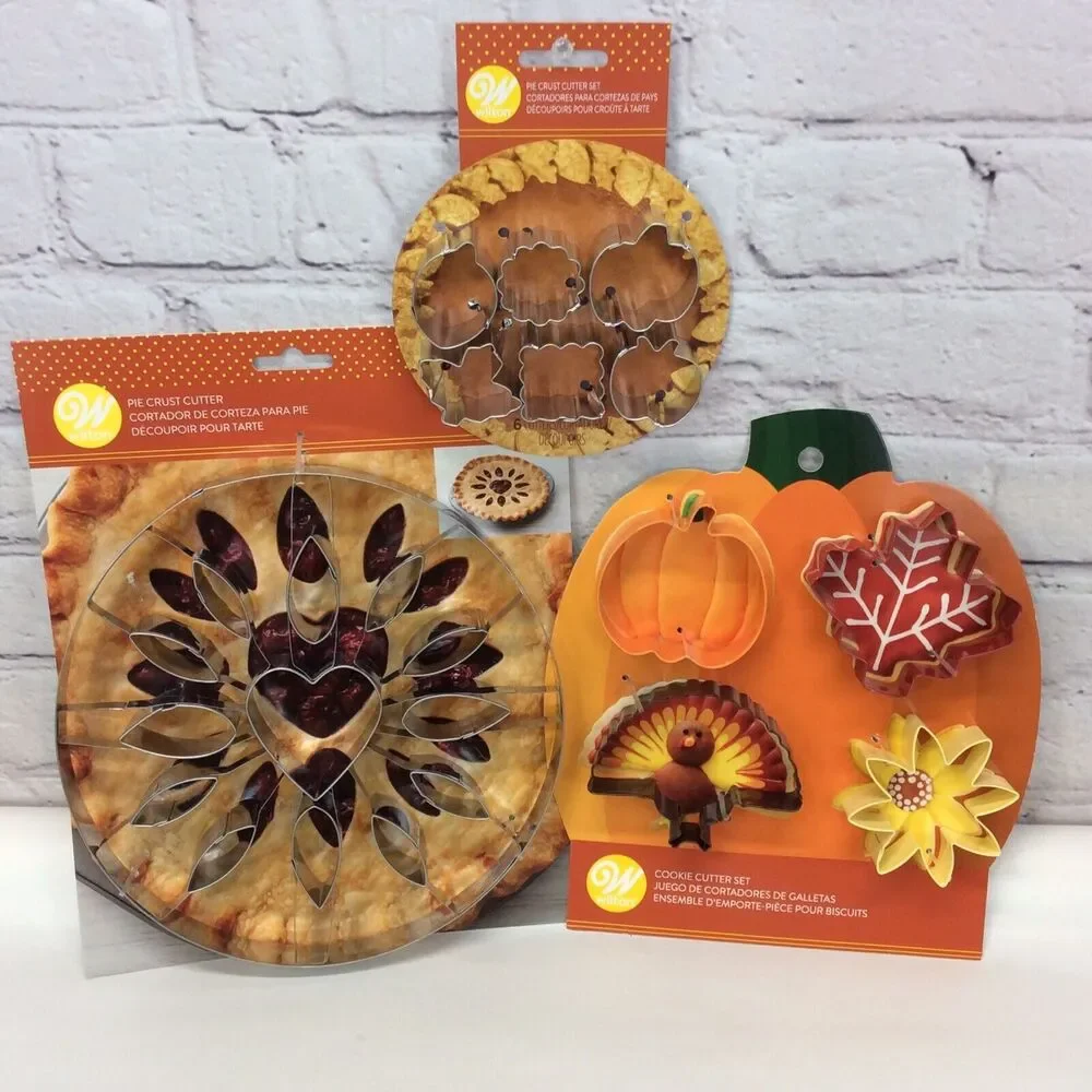 Wilton Autumn Holiday Pie Crust & Cookie Cutters Lot of 3 Assorted Fall Shapes